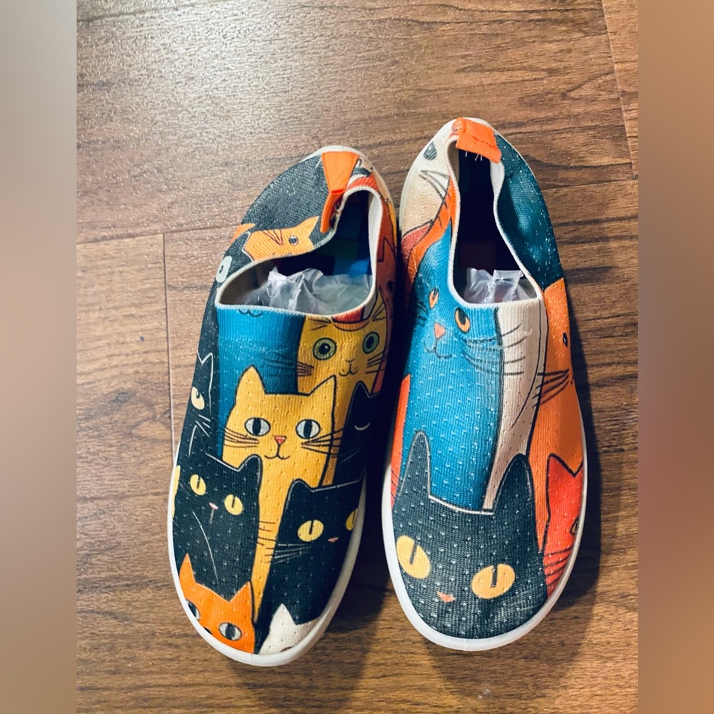 Colorful Cat Print Shoes